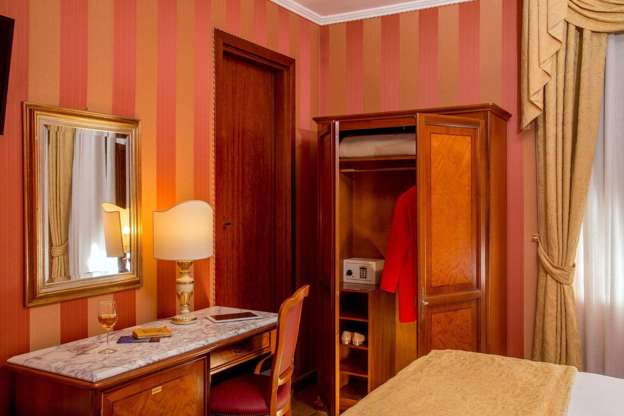Hotel Forte Róma Kültér fotó
