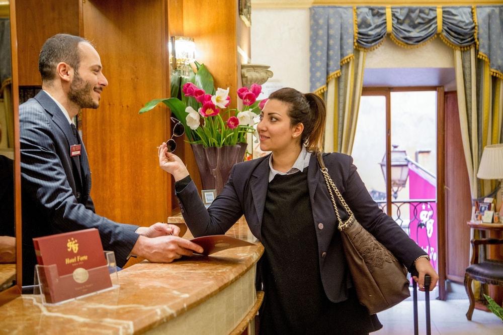 Hotel Forte Róma Kültér fotó