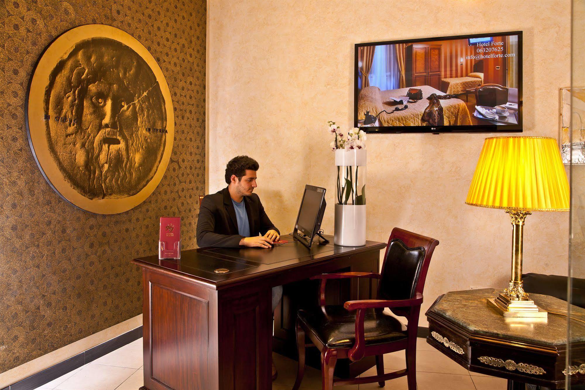 Hotel Forte Róma Kültér fotó