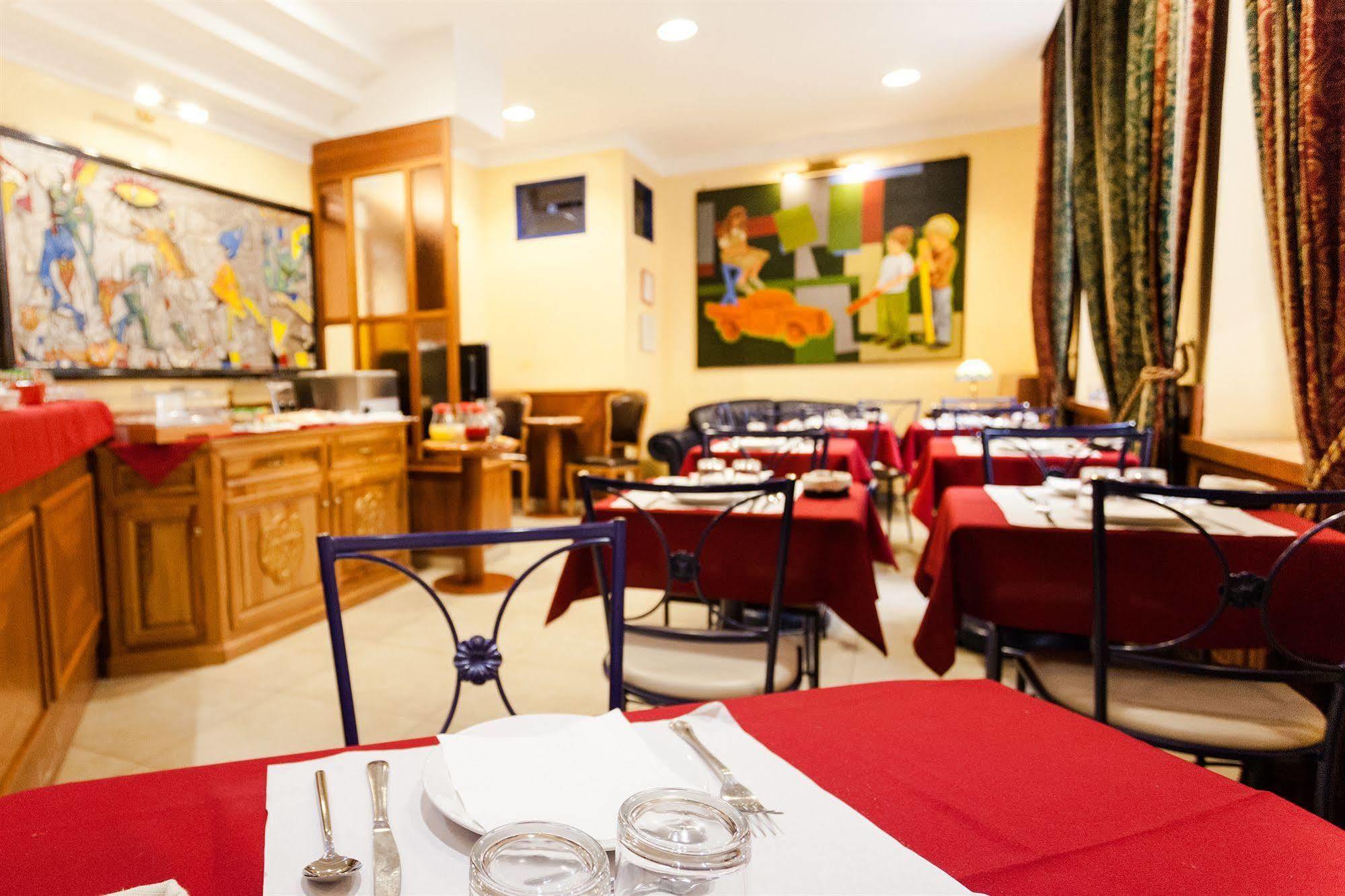 Hotel Forte Róma Kültér fotó
